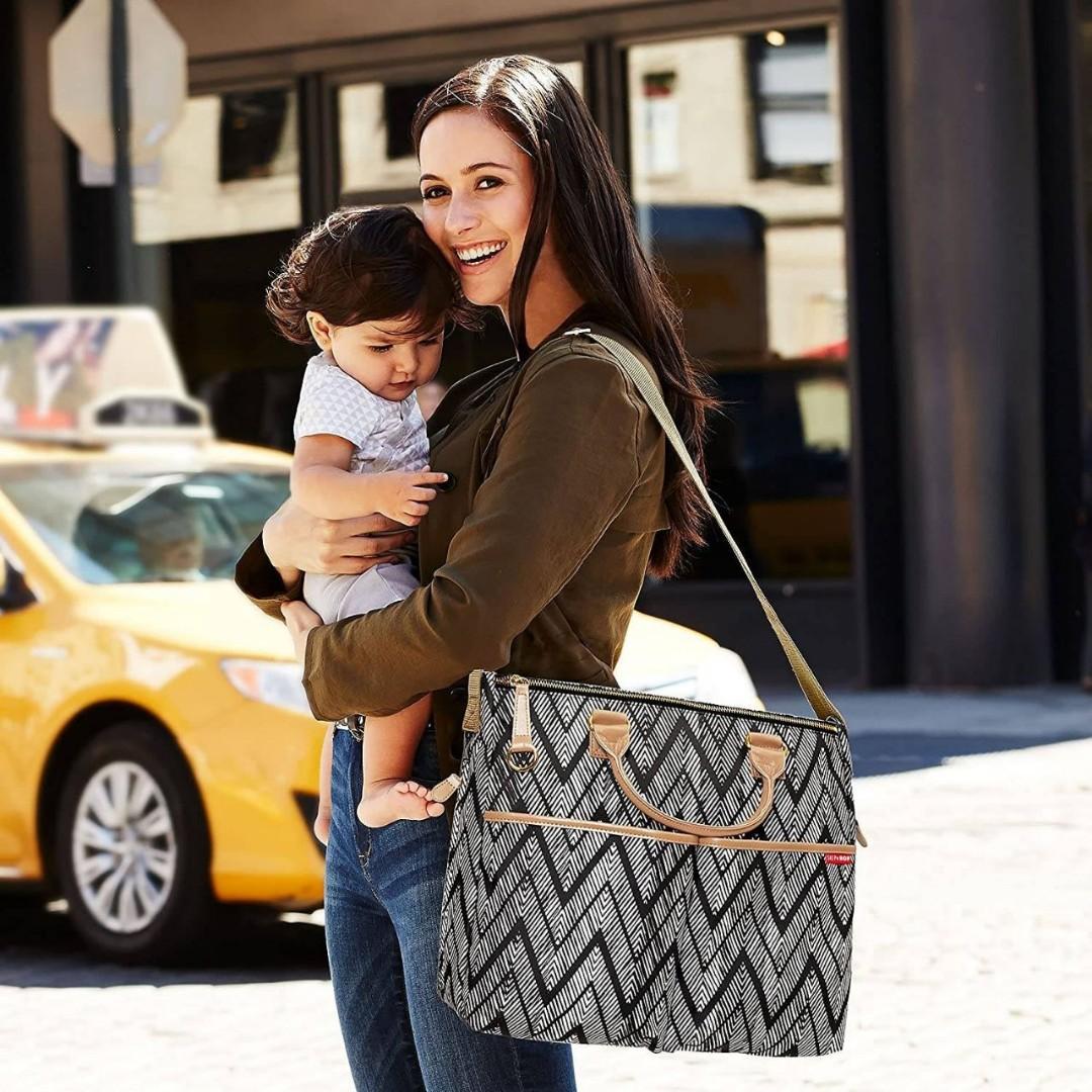 Ziggy zag diaper bag top