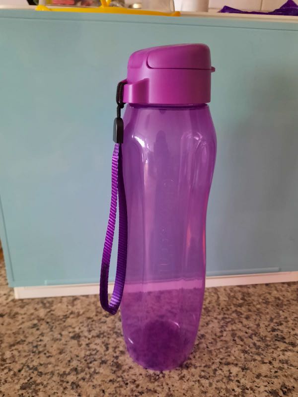 Tupperware Water Bottle, Furniture & Home Living, Kitchenware