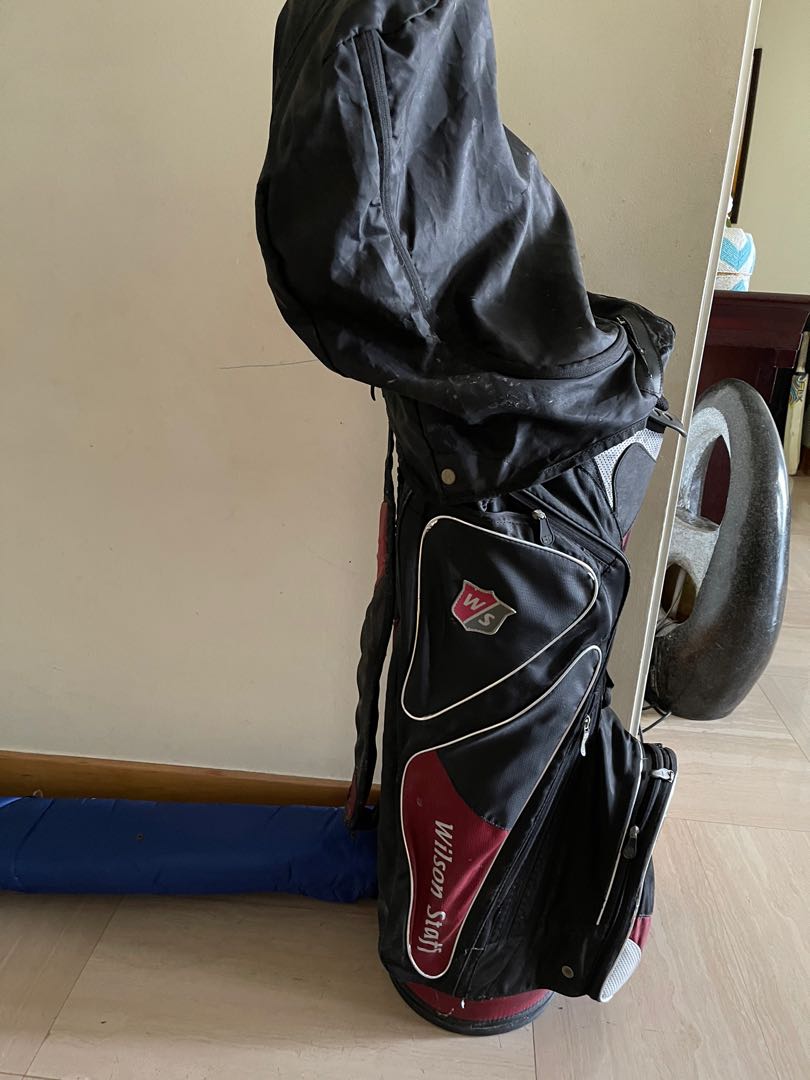 Used Wilson staff golf set, complete with irons and driver, Sports