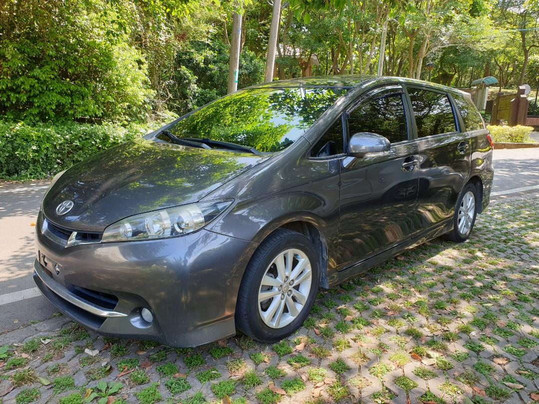 自售wish頂級e版 汽車 汽車出售在旋轉拍賣