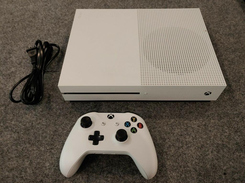 Xbox one Slim 500gb Video Gaming Video Game Consoles Xbox on