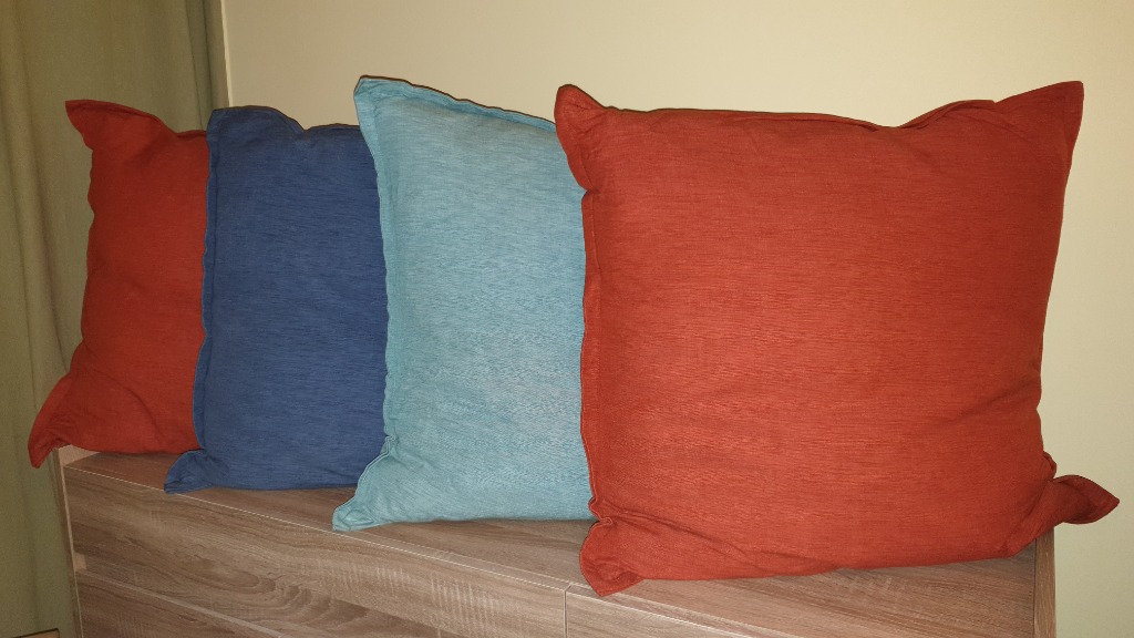 4 x Crate & Barrel Cushions 60cm x 60cm, Furniture & Home Living