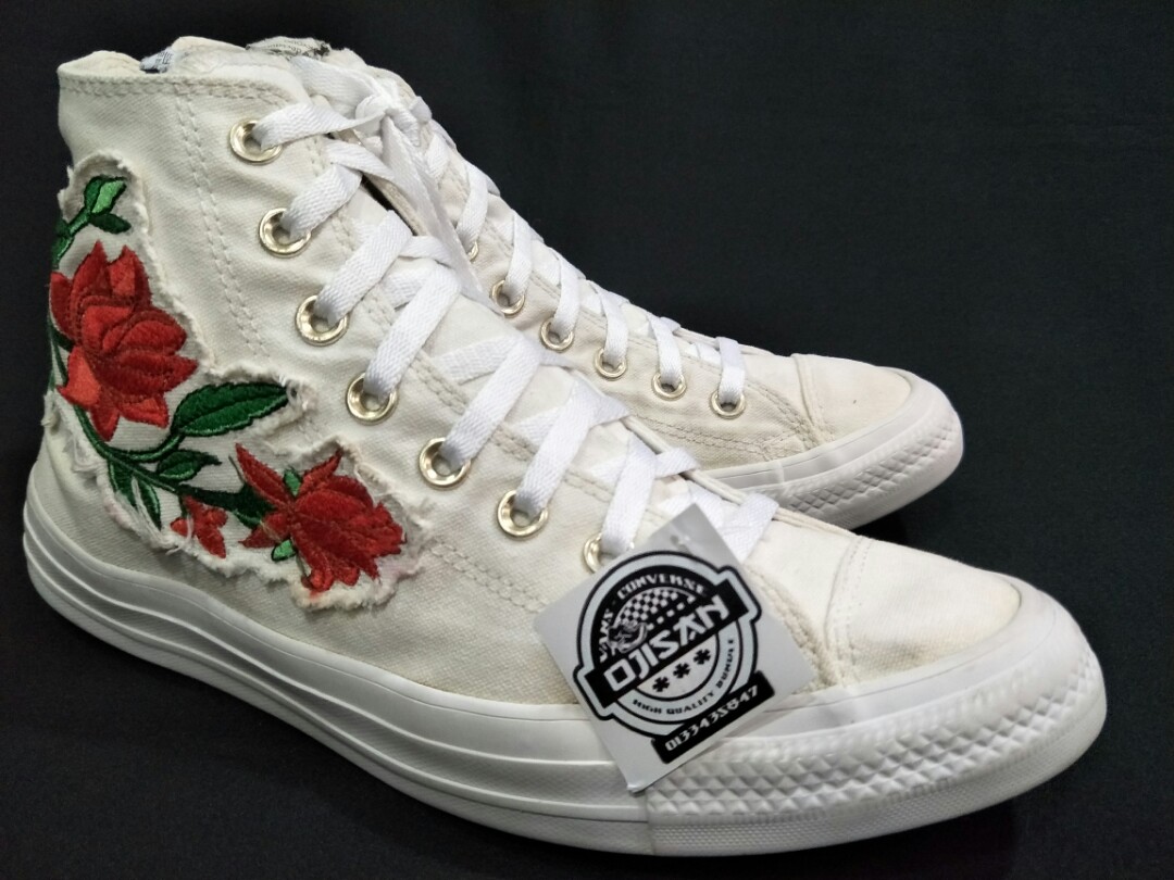 Converse CT Rose Patch Men s Fashion Footwear Sneakers on Carousell