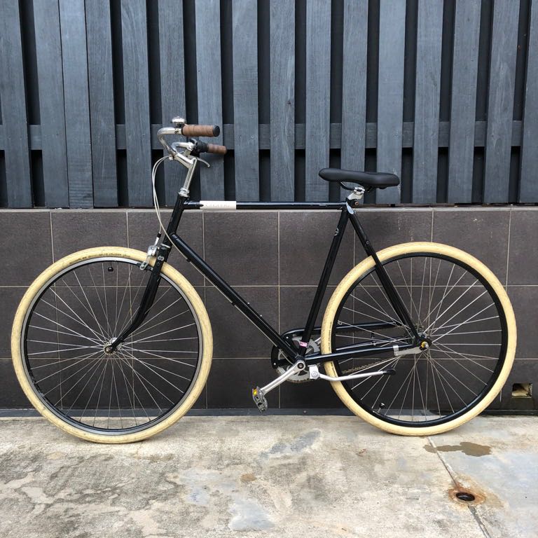 Cafe hotsell racer creme