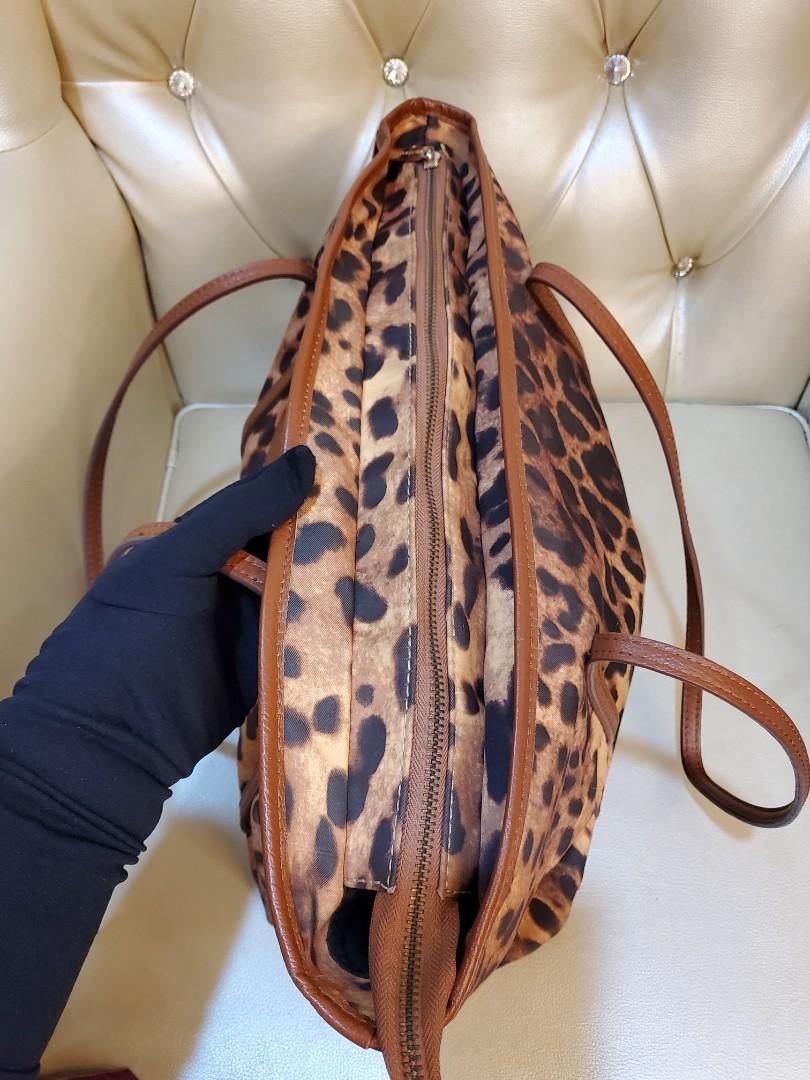 Dolce & Gabbana leopard print totebag, Women's Fashion, Bags & Wallets,  Purses & Pouches on Carousell