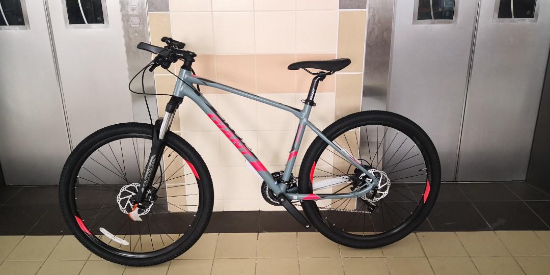 Giant atx 830 mountain bike price outlet