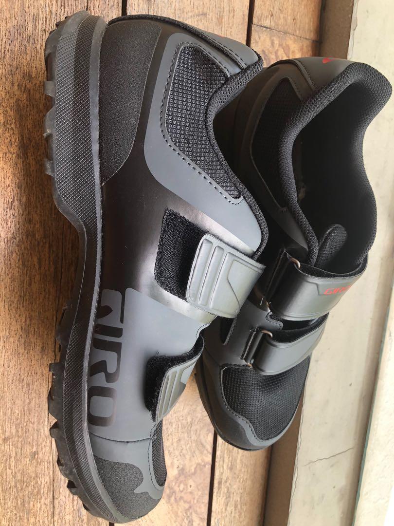 Giro berm clearance off road shoes