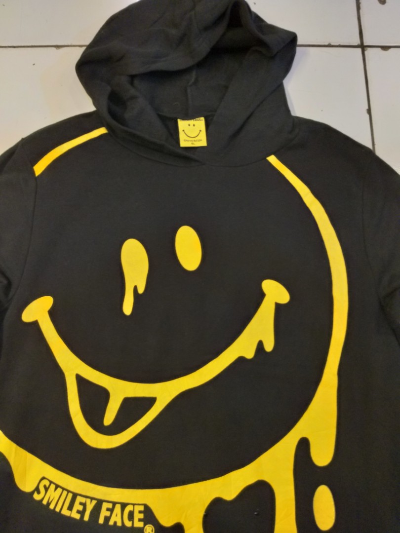 Hoodie Smiley Face u.s.a, Fesyen Pria, Pakaian , Baju Luaran di Carousell