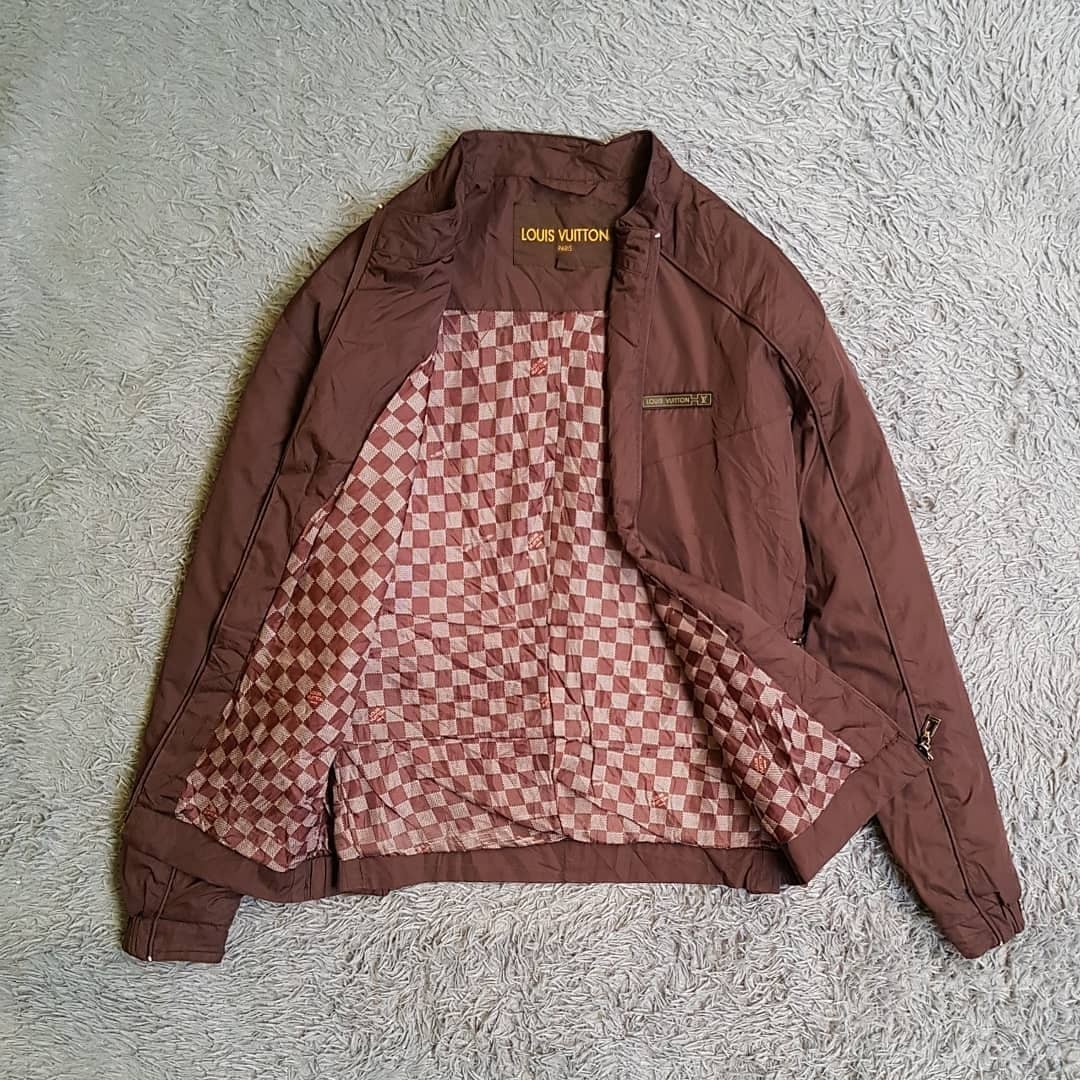 Jaket vintage Louis Vuitton, Fesyen Pria, Pakaian , Baju Luaran di