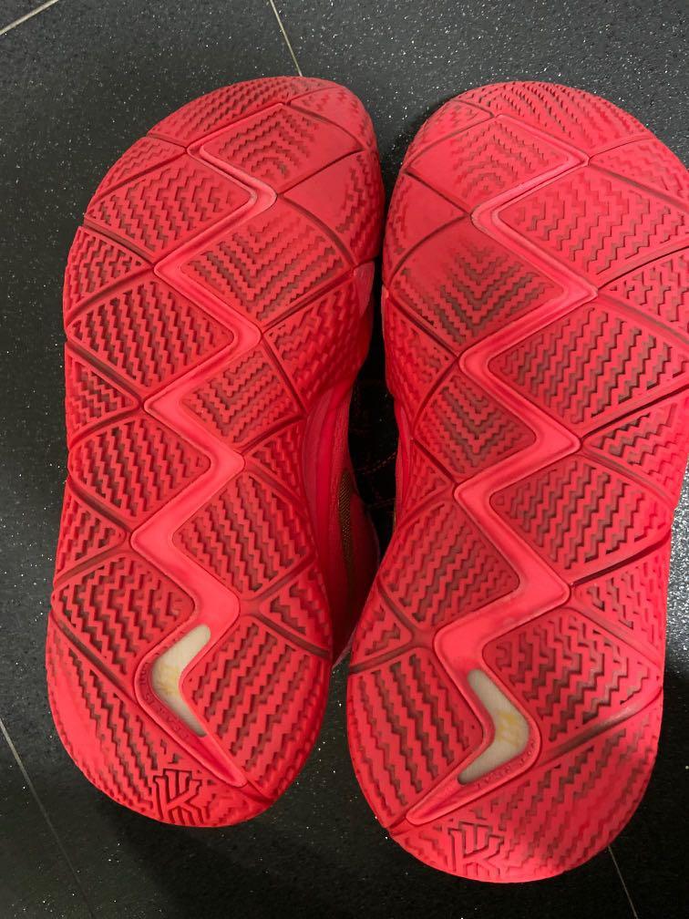 Kyrie 4 red carpet