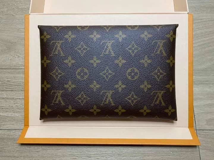 LV Kirigami Pochette (Category: Luxury Bags & Wallets) located in Manila. Submitted by bagislifeshop (Listing ID 1083269370, Image 3). Description: Brand new classic Monogram Canvas Pink colour flash details Gold tone hardware Largest size, can use as clutch.