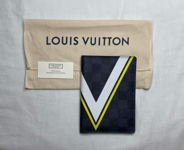 Louis Vuitton Passport Cover In Damier Cobalt Lv Cup