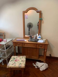 (Category: ) located in . Submitted by theresawrites (Listing ID 1083398507, Image 1). Description: .