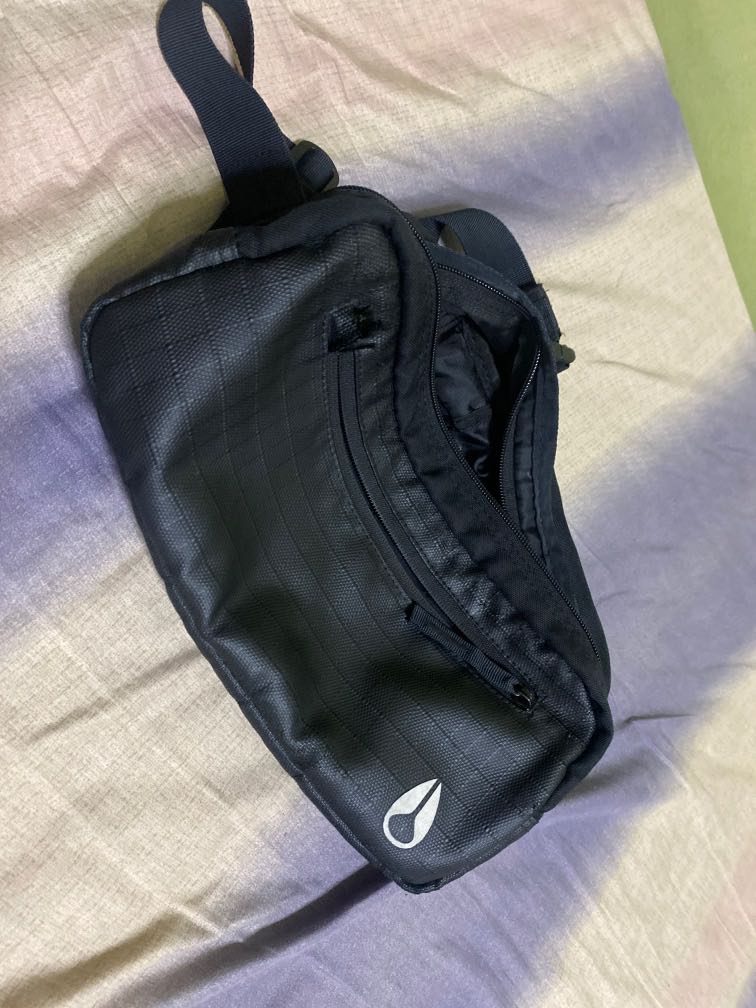 Nixon sling bag, Men's Fashion, Bags, Sling Bags on Carousell