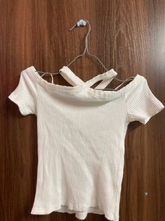 （分類：）位於 。 由 blackrainbowonuse 提交（商品編號 1083414630，圖片 1）。簡介： 。