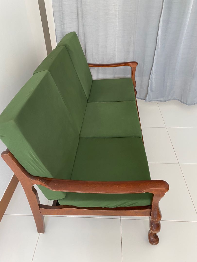 Weekend Clearance!! Scandinavian Old School retro Sofa Classic RETRO, Furniture & Home Living