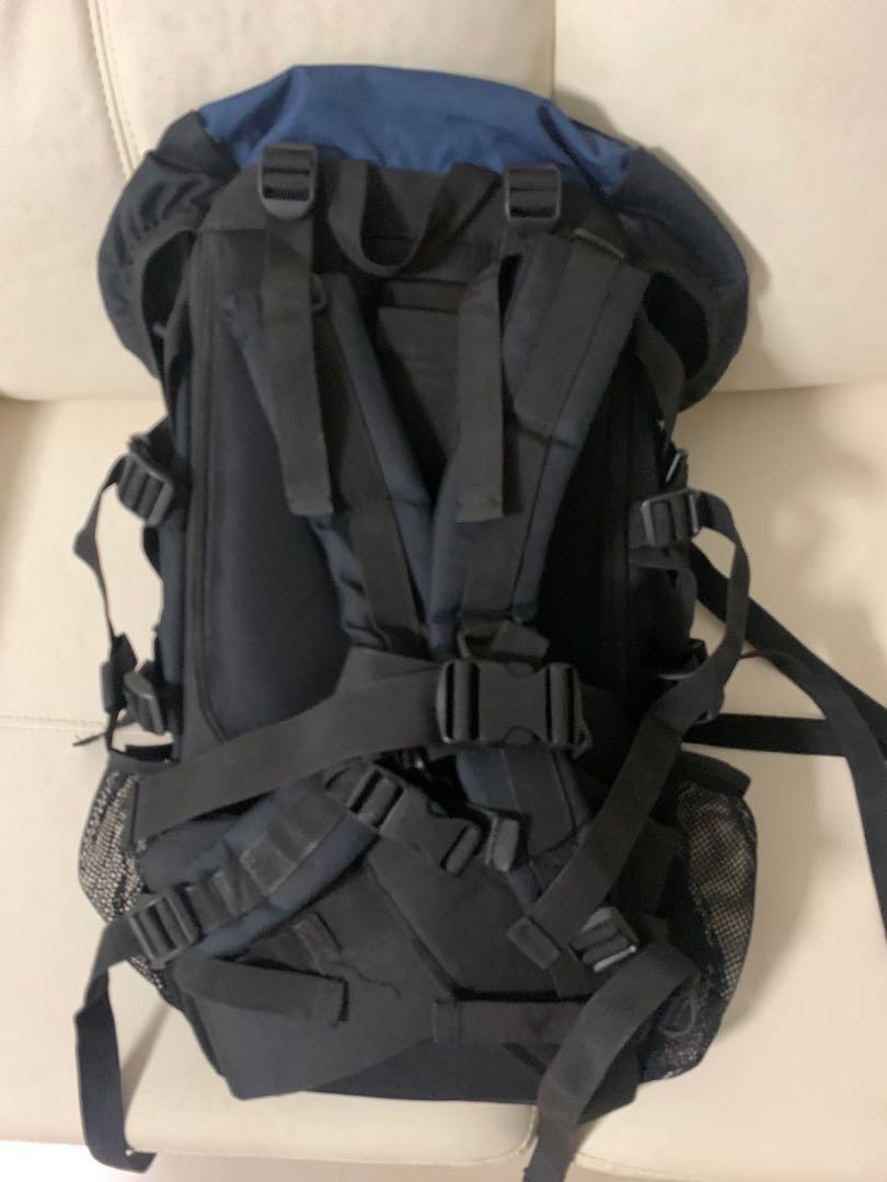 Outlander Backpack, Men's Fashion, Bags, Backpacks on Carousell