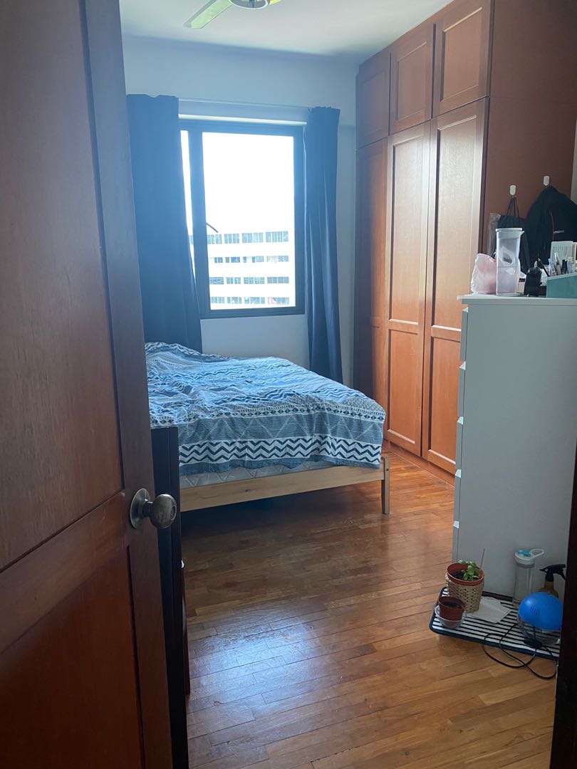 (Category: ) located in . Submitted by maricasy (Listing ID 1083292985, Image 1). Description: .
