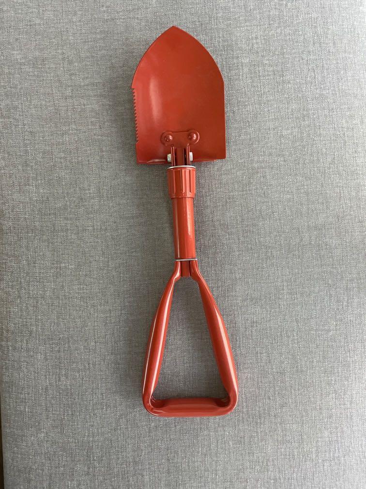 Supreme SOG Folding Shovel Furniture Home Living Gardening Gardening Tools Ornaments on Carousell