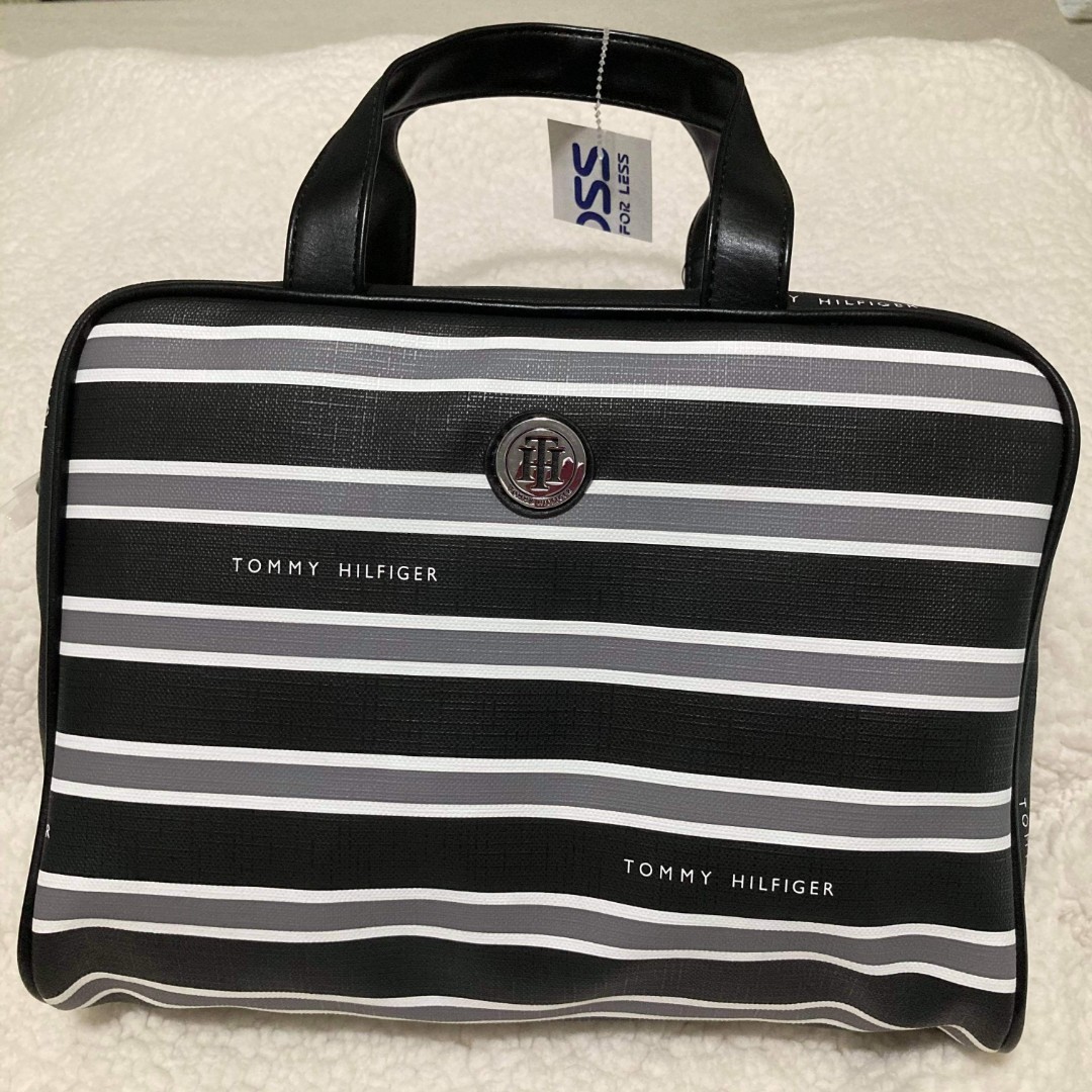 Cosmetic bag deals tommy hilfiger
