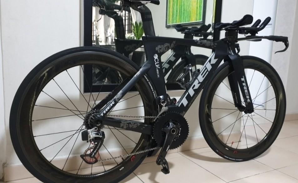 Trek speed concept project 01 (Spartacus) with sram red 22 etap