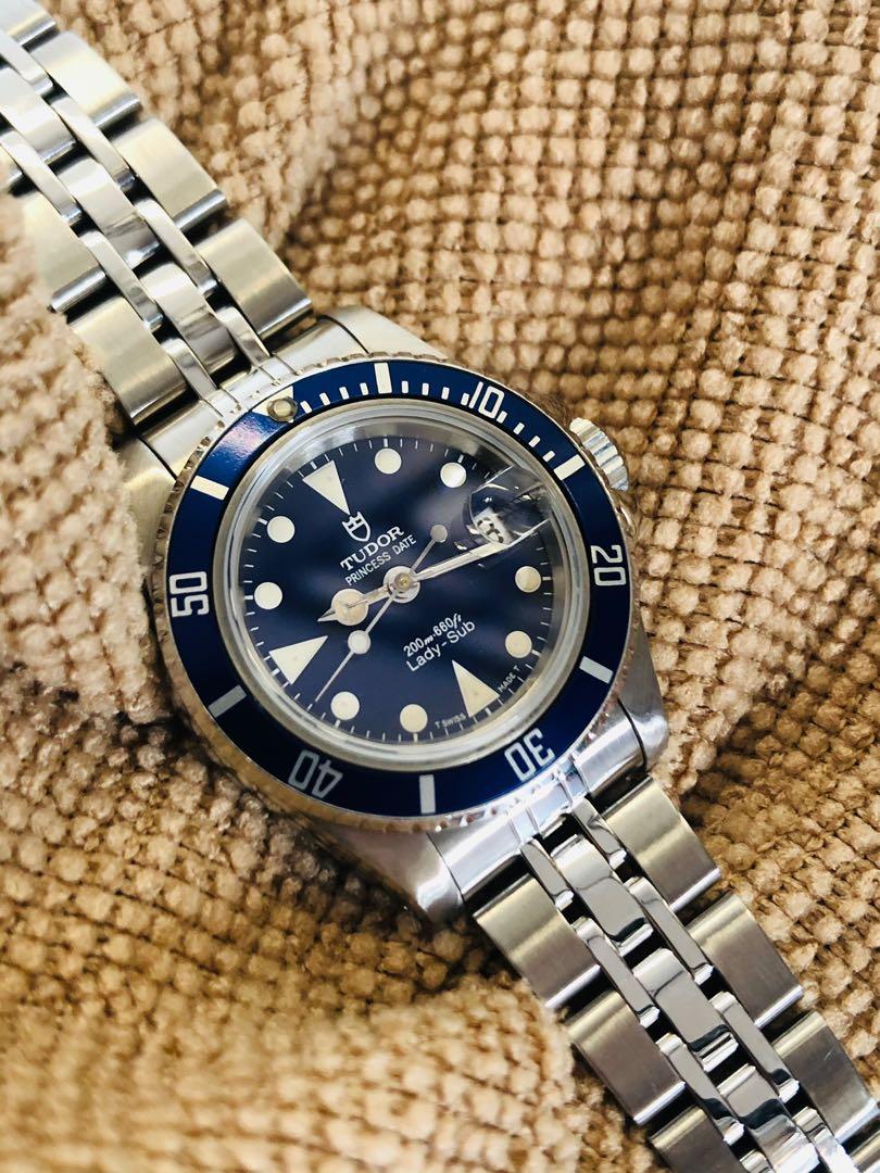 ladies submariner