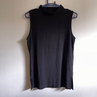 (Category: ) located in . Submitted by alanakane (Listing ID 1083367985, Image 1). Description: .