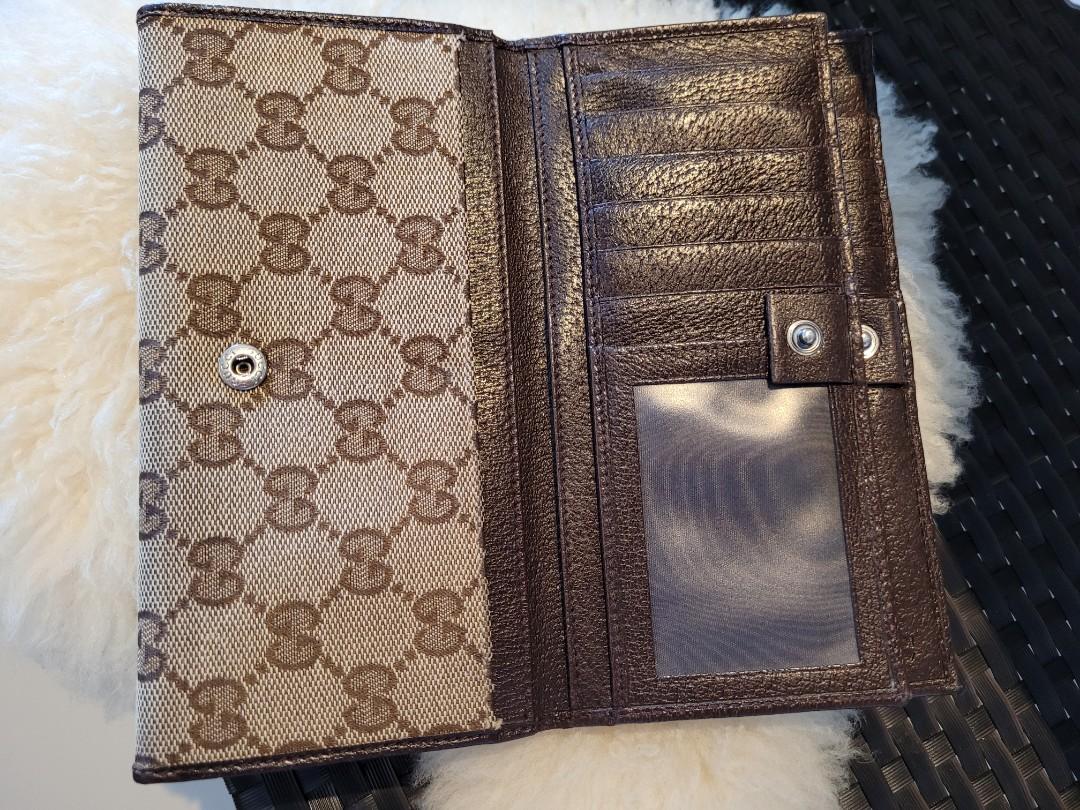 GUCCI Vintage GG Canvas Zip Around Wallet - A Retro Tale