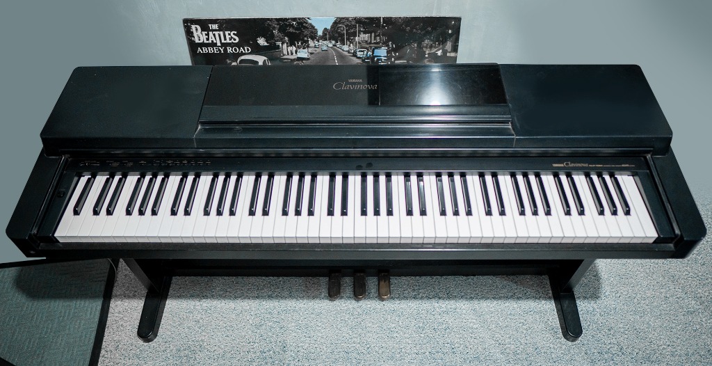 ヤマハ電子ピアノ クラビノーバ Clavinova CLP-560 - 鍵盤楽器、ピアノ