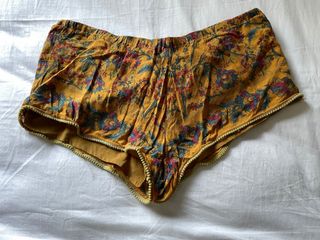 (Category: ) located in . Submitted by yogibey (Listing ID 1083330595, Image 1). Description: .