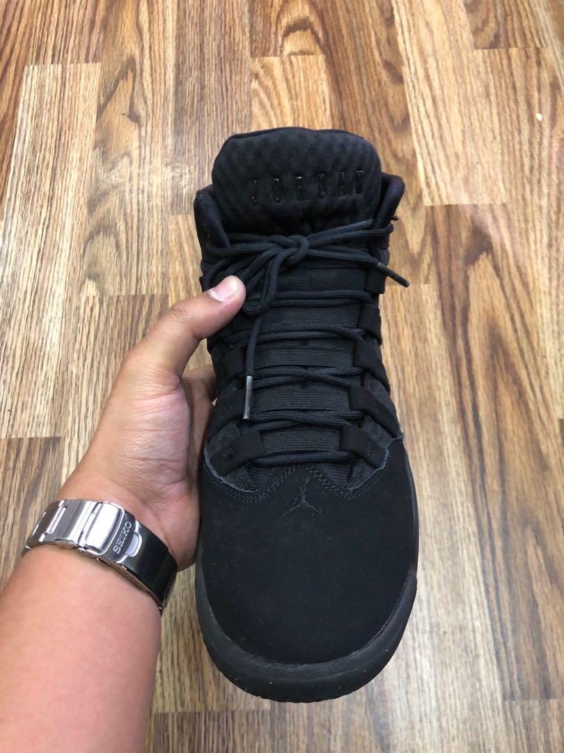 Air Jordan Max Aura Black 8 US Men s Fashion Footwear