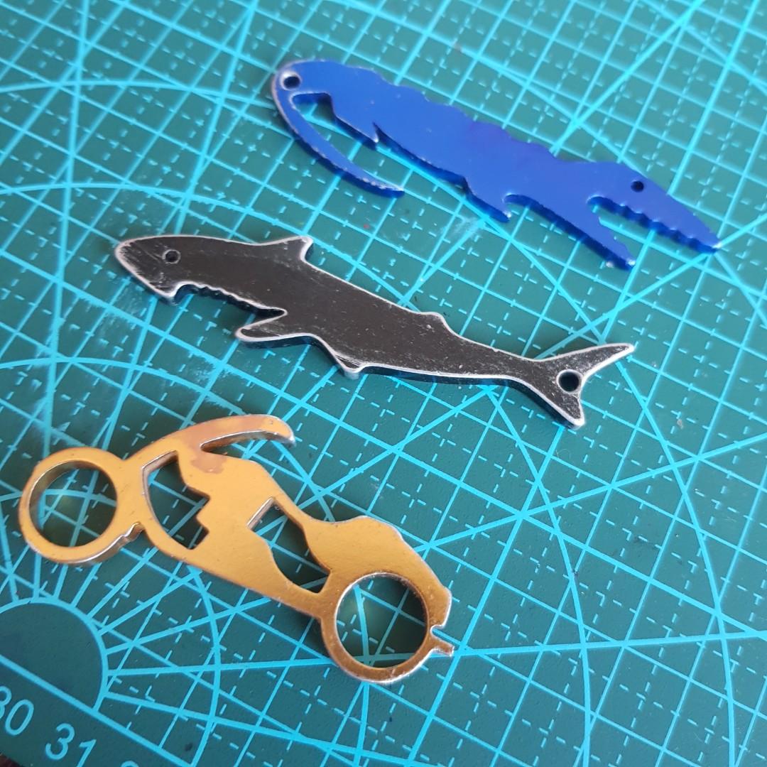 Assorted bottle opener keychain (Category: Vintage Collectibles) located in Valenzuela. Submitted by lim_lance (Listing ID 1083512645, Image 1). Description: Alligator Shark Bike Bottle openers.