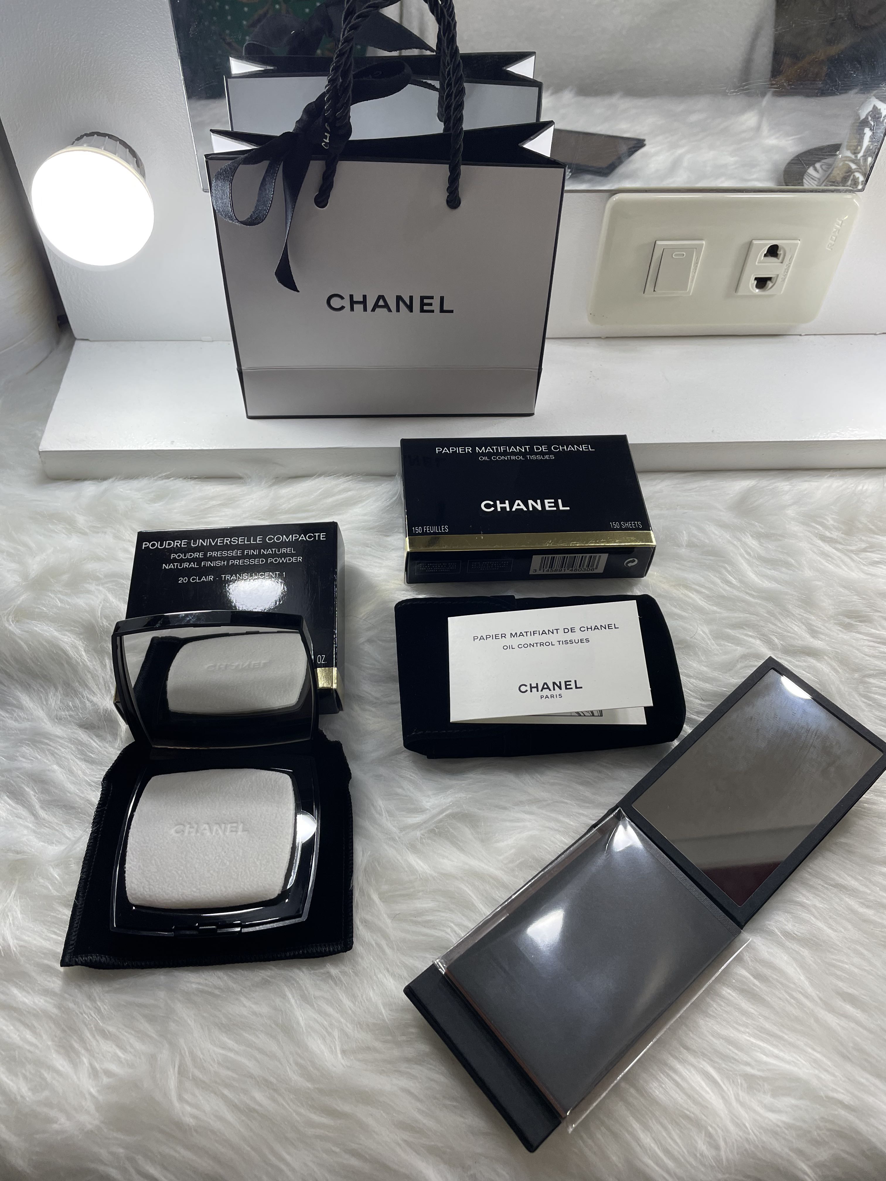 Chanel Oil Blot with mirror, Beauty & Personal Care, Face, Makeup