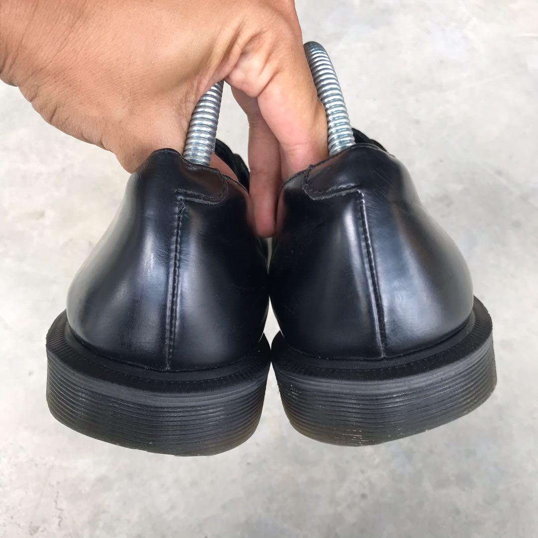Dr martens outlet brooks