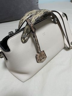 （分類：）位於 。 由 deer1 提交（商品編號 1083657844，圖片 1）。簡介： 。