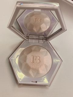 （分類：）位於 。 由 timeoffxx 提交（商品編號 1083635064，圖片 1）。簡介： 。