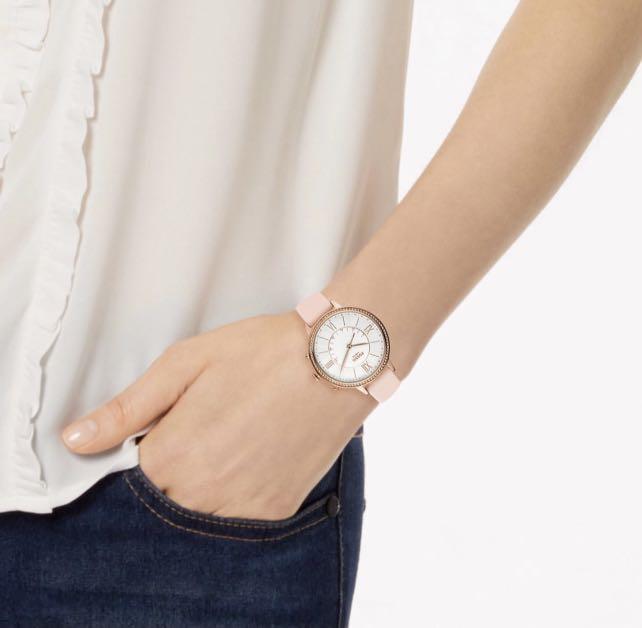 Hybrid smartwatch hotsell jacqueline blush silicone