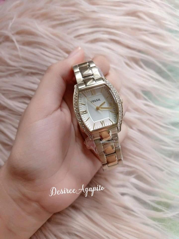 Fossil square shop watch womens