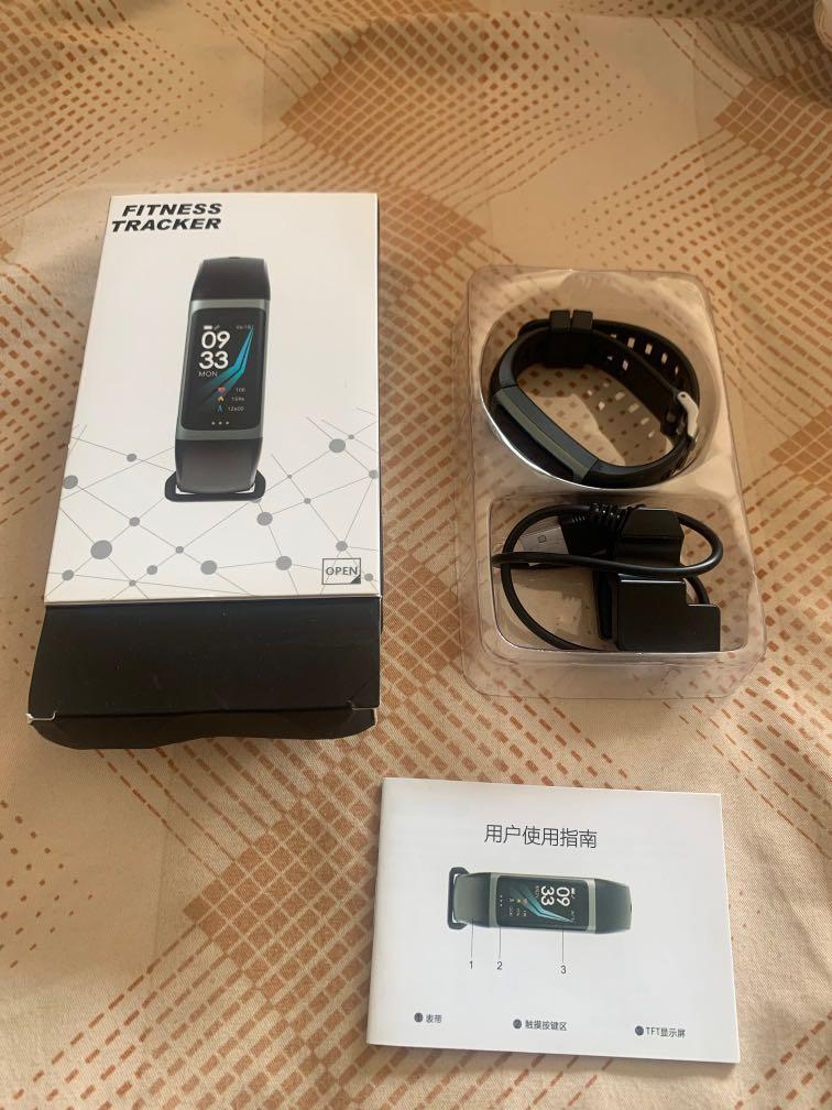 G26 fitness tracker app online