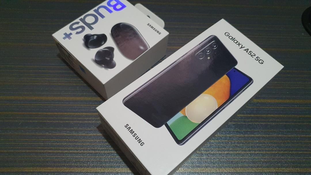 Galaxy A52 5G with free Galaxy buds + 
