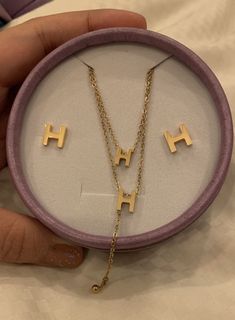 (Category: ) located in . Submitted by jesse_belle (Listing ID 1083629063, Image 1). Description: .