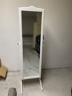 (Category: ) located in . Submitted by cherylleemh (Listing ID 1083641010, Image 1). Description: .