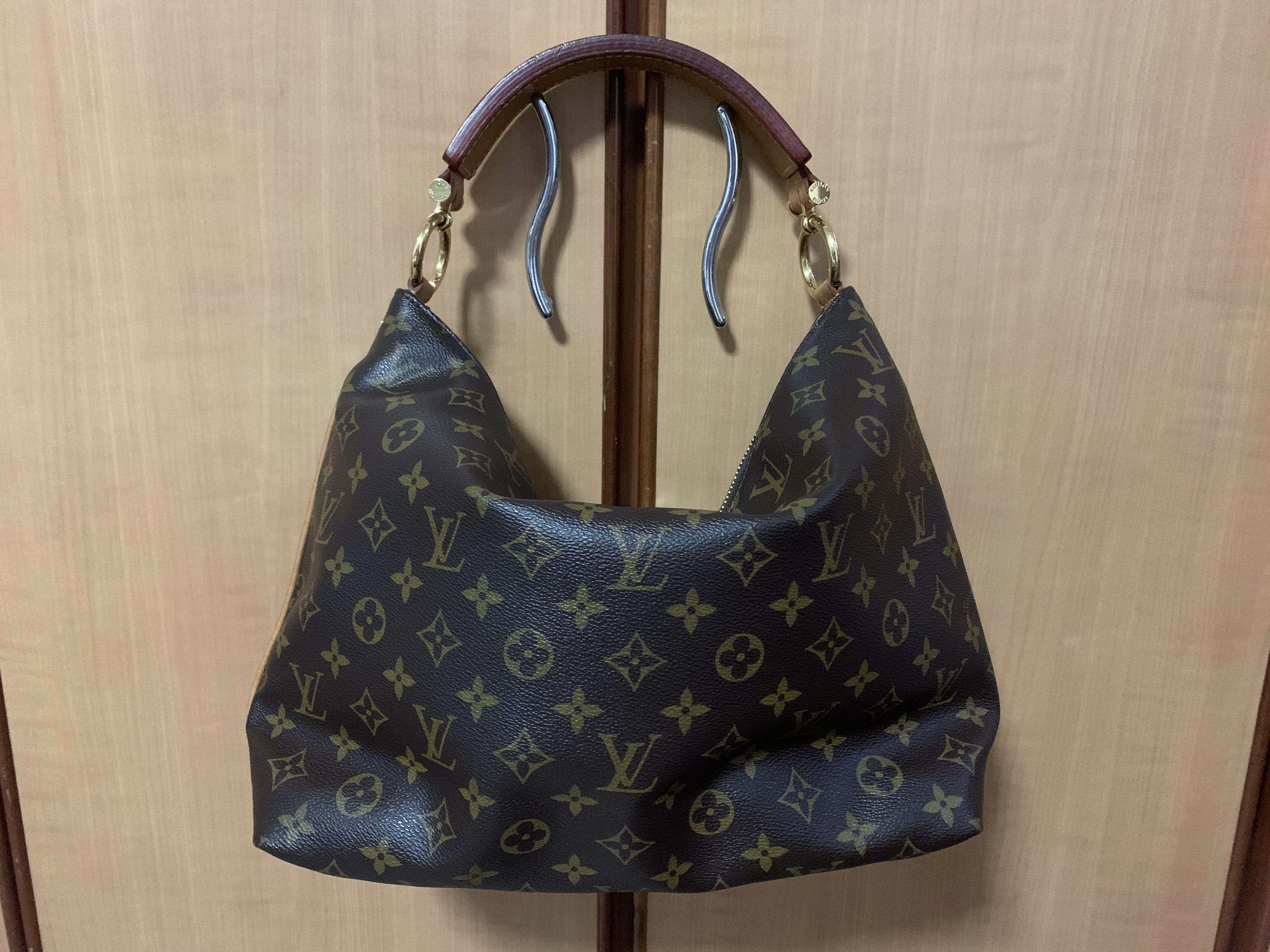 Louis Vuitton Monogram Canvas Sully PM