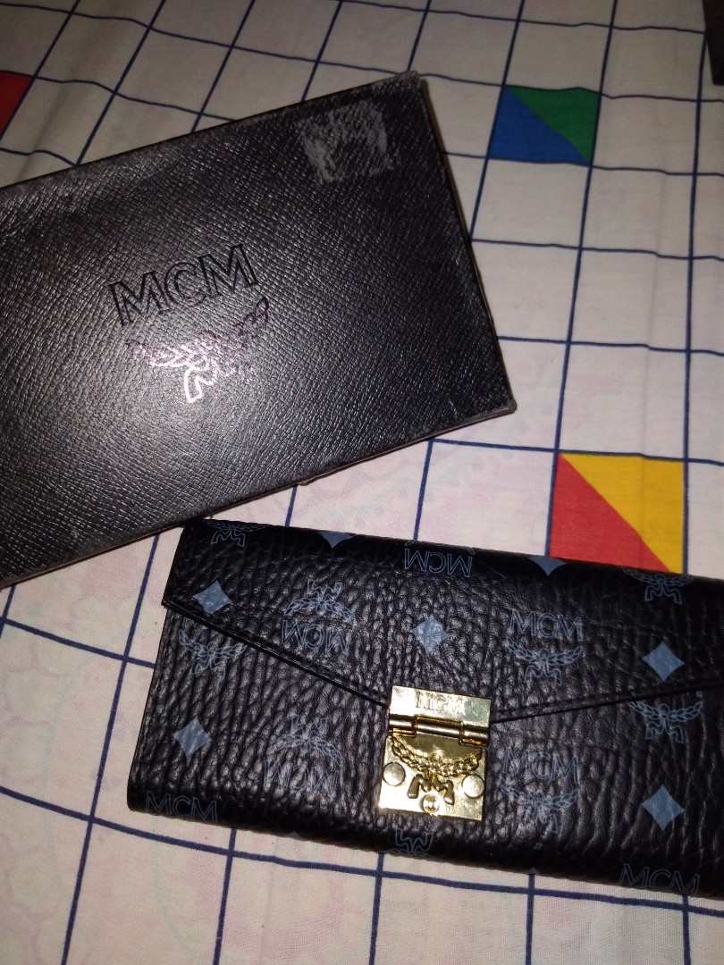 mcm wallet womens