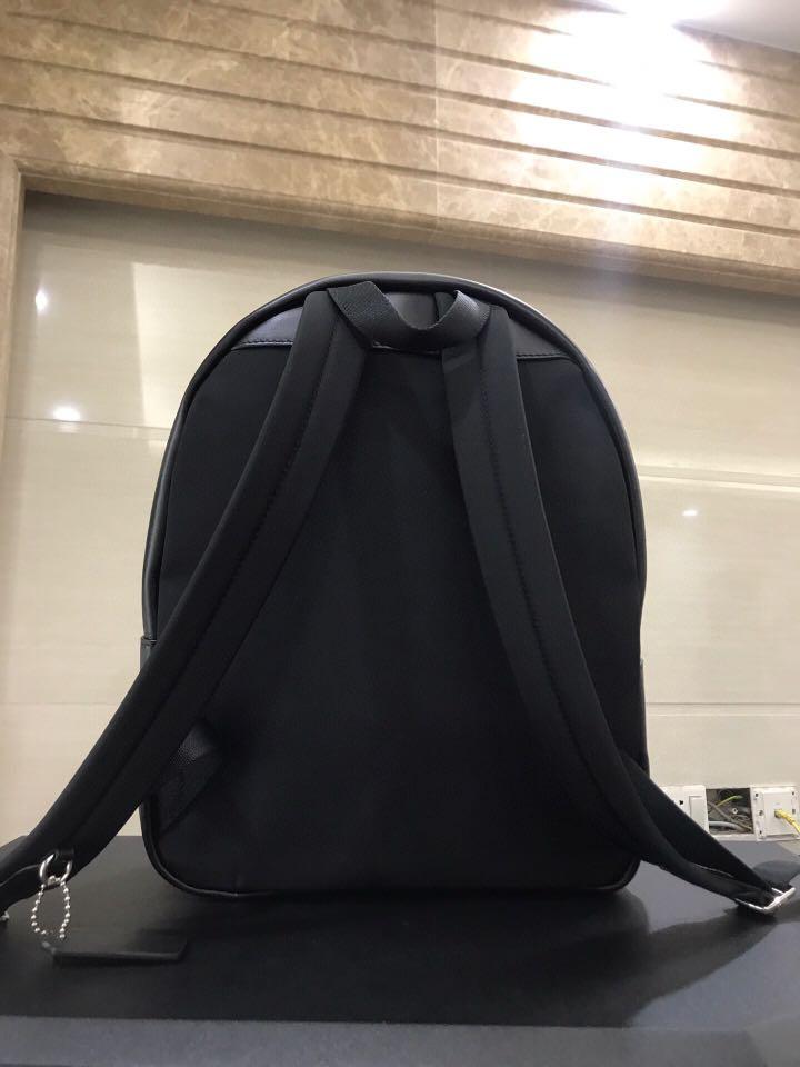 MEDIUM CHARLIE BACKPACK IN SIGNATURE CANVAS (COACH 32200), Women's