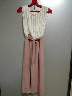 (Category: ) located in . Submitted by ttohxq (Listing ID 1083624145, Image 1). Description: .