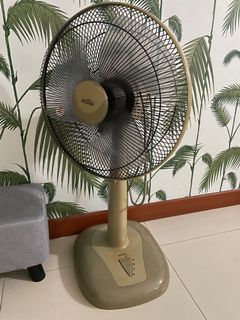 (Category: ) located in . Submitted by environman (Listing ID 1083492596, Image 1). Description: .
