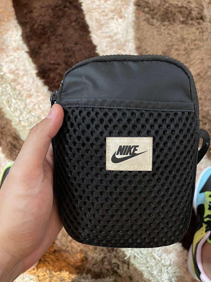 beg sling nike