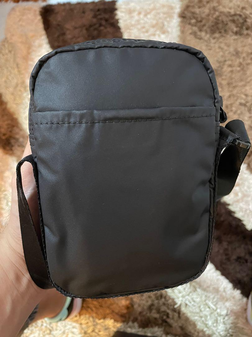 beg sling nike