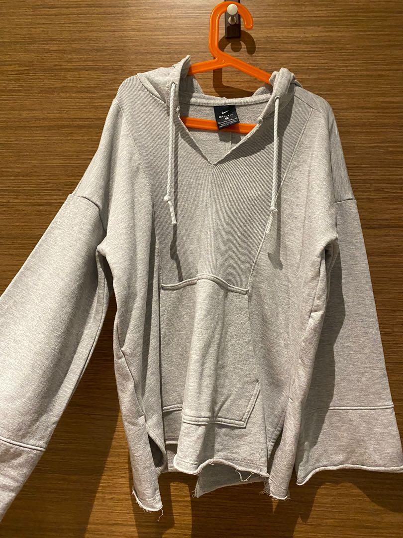 Nike yoga sweater new arrivals